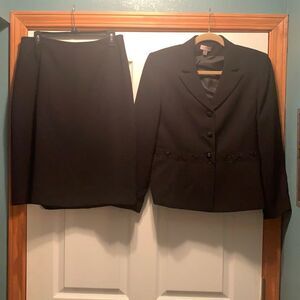 Kim‎ Rogers Black Skirt & Jacket Suit Embellished 12 Petite